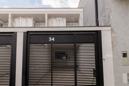 Casa para alugar com 104m², 3 quartos e 2 vagasFachada