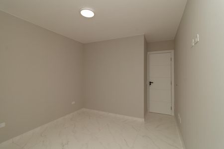 Casa para alugar com 104m², 3 quartos e 2 vagasSuíte