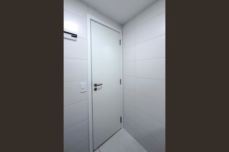 Studio para alugar com 25m², 1 quarto e sem vaga Studio para alugar com 25m², 1 quarto e sem vagaBanheiro