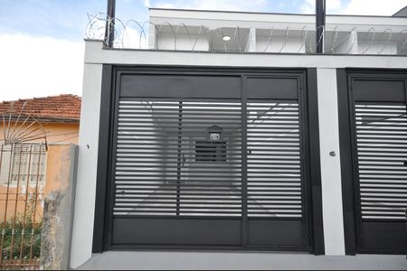 Casa para alugar com 104m², 3 quartos e 2 vagasFachada