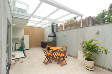 Casa de condomínio para alugar com 136m², 3 quartos e 2 vagasVaranda gourmet