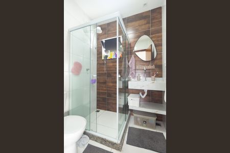 Casa de condomínio para alugar com 136m², 3 quartos e 2 vagasBanheiro Social 1