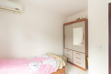 Casa de condomínio para alugar com 136m², 3 quartos e 2 vagasQuarto 2