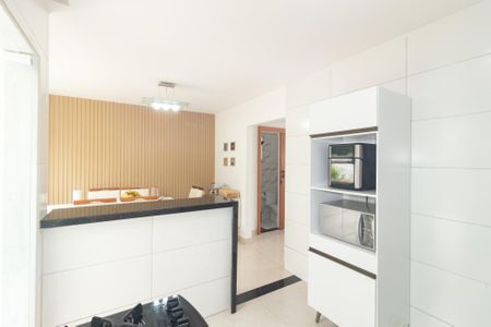 Casa de condomínio para alugar com 136m², 3 quartos e 2 vagasCozinha