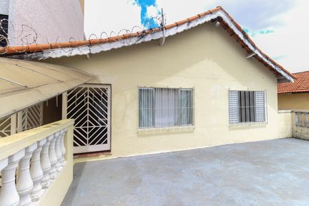 Casa à venda com 100m², 3 quartos e 2 vagasVaranda