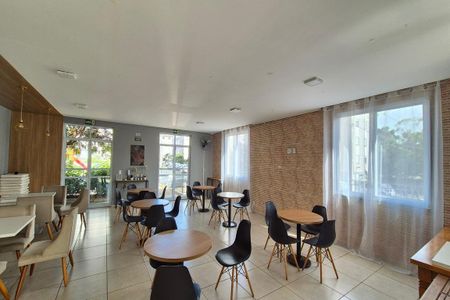 Apartamento para alugar com 51m², 2 quartos e 1 vaga Apartamento para alugar com 51m², 2 quartos e 1 vagaÁrea comum - Salão de festas