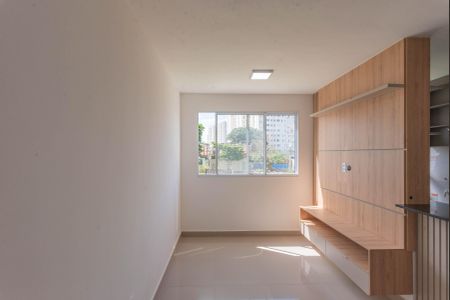 Sala de apartamento para alugar com 2 quartos, 44m² em Vila Satúrnia, Campinas