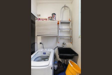 Apartamento à venda com 69m², 2 quartos e 1 vagaÁrea de Serviço