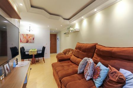 Sala de apartamento à venda com 2 quartos, 69m² em Vila Carmosina, São Paulo