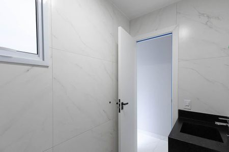 Casa para alugar com 102m², 3 quartos e 2 vagas Casa para alugar com 102m², 3 quartos e 2 vagasBanheiro