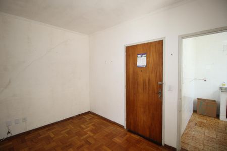 Sala de apartamento à venda com 2 quartos, 46m² em Petrópolis, Porto Alegre
