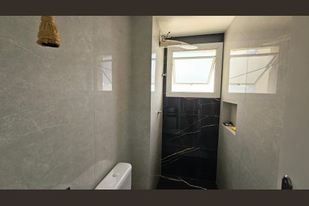 Banheiro de apartamento para alugar com 2 quartos, 48m² em Jardim do Lago, Jundiaí
