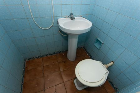 Casa à venda com 90m², 2 quartos e 2 vagas Casa à venda com 90m², 2 quartos e 2 vagasBanheiro 2