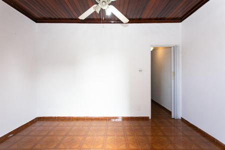Quarto 2 de casa à venda com 2 quartos, 90m² em Vila Carrão, São Paulo