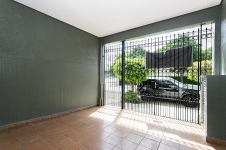Casa à venda com 90m², 2 quartos e 2 vagas Casa à venda com 90m², 2 quartos e 2 vagasGaragem
