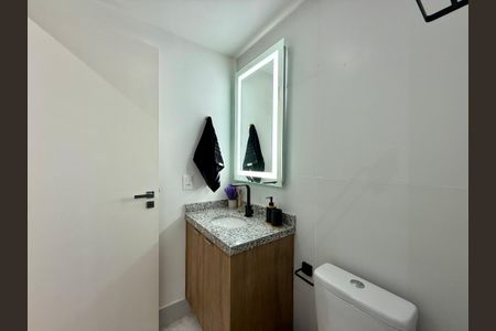 Studio para alugar com 24m², 0 quarto e sem vaga Studio para alugar com 24m², 0 quarto e sem vagaBanheiro