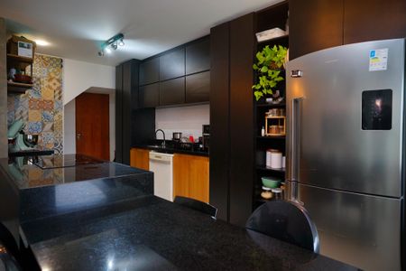 Cozinha de casa para alugar com 3 quartos, 120m² em Itaipu, Niterói