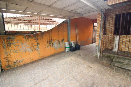 Casa à venda com 84m², 3 quartos e 2 vagasGaragem