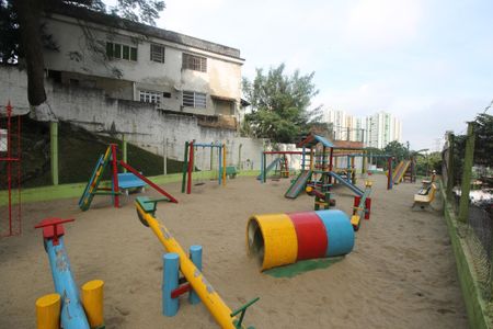 Apartamento para alugar com 50m², 2 quartos e 1 vagaÁrea comum - Playground