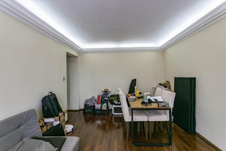 Apartamento à venda com 72m², 2 quartos e 1 vagaSala