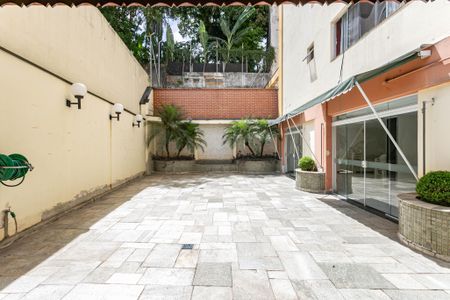 Apartamento à venda com 72m², 2 quartos e 1 vagaArea comum