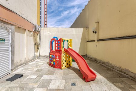 Apartamento à venda com 72m², 2 quartos e 1 vagaArea comum