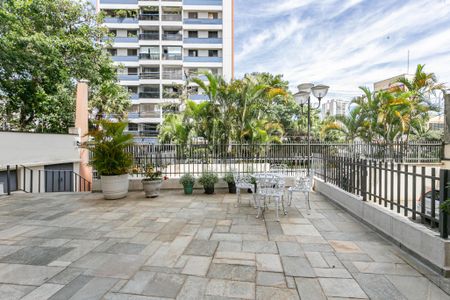 Apartamento à venda com 72m², 2 quartos e 1 vagaArea comum