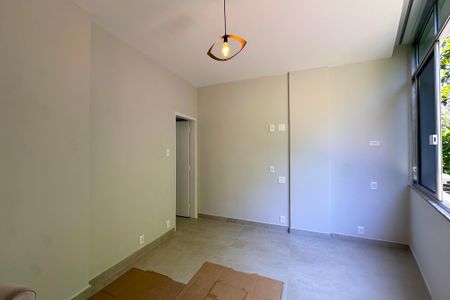 Apartamento para alugar com 85m², 3 quartos e 1 vaga