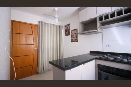 Sala/Cozinha de apartamento à venda com 2 quartos, 30m² em Vila Santa Clara, São Paulo