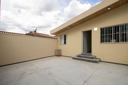 Garagem de casa para alugar com 2 quartos, 60m² em Jardim Nadir, São Paulo