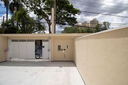 Vista quarto 1 de casa para alugar com 2 quartos, 60m² em Jardim Nadir, São Paulo