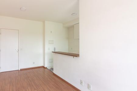 Sala  de apartamento para alugar com 2 quartos, 48m² em Jaguaribe, Osasco