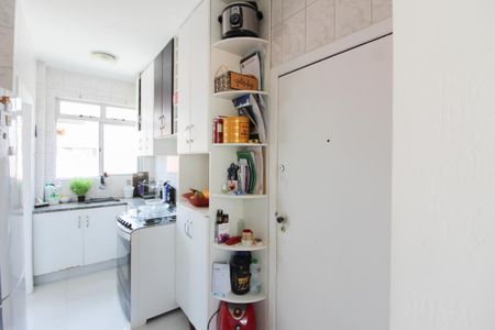 Apartamento à venda com 100m², 3 quartos e 2 vagas Apartamento à venda com 100m², 3 quartos e 2 vagasCozinha