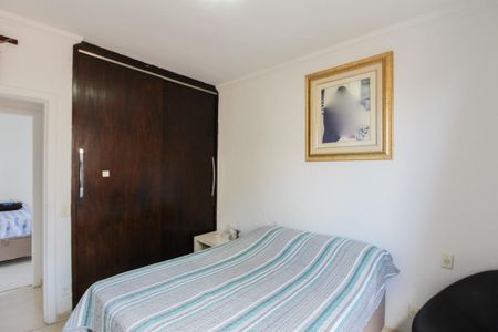 Apartamento à venda com 100m², 3 quartos e 2 vagas Apartamento à venda com 100m², 3 quartos e 2 vagasSuíte
