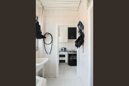 Apartamento à venda com 100m², 3 quartos e 2 vagas Apartamento à venda com 100m², 3 quartos e 2 vagasÁrea de Serviço