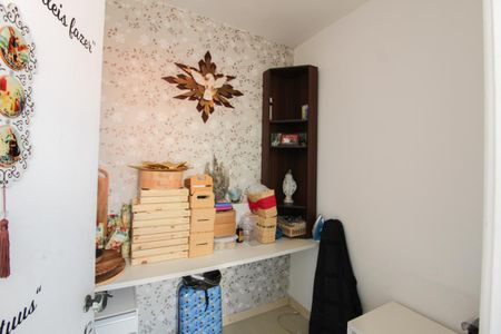 Apartamento à venda com 100m², 3 quartos e 2 vagas Apartamento à venda com 100m², 3 quartos e 2 vagasQuarto de Serviço