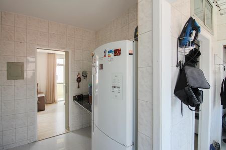 Apartamento à venda com 100m², 3 quartos e 2 vagas Apartamento à venda com 100m², 3 quartos e 2 vagasCozinha