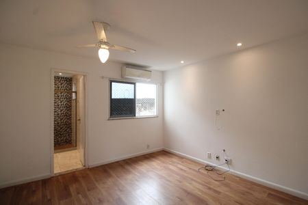 Casa de condomínio para alugar com 120m², 3 quartos e sem vagaSuíte