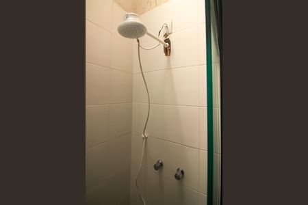 Casa à venda com 98m², 2 quartos e 2 vagasBanheiro da Suíte 2