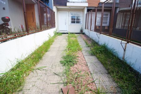 Casa à venda com 98m², 2 quartos e 2 vagasGaragem