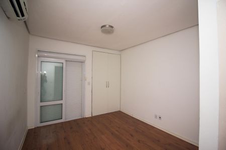 Suíte 1 de casa à venda com 2 quartos, 98m² em Hípica, Porto Alegre