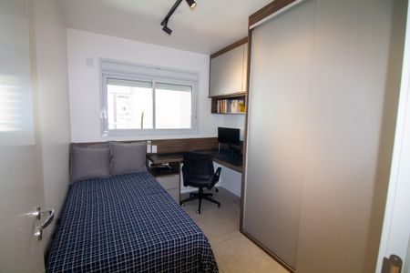 Quarto 1 de apartamento para alugar com 2 quartos, 69m² em Jardim das Acacias, São Paulo