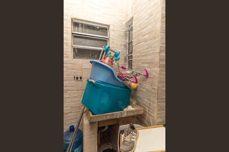 Casa para alugar com 20m², 1 quarto e sem vagaÁrea de Serviço