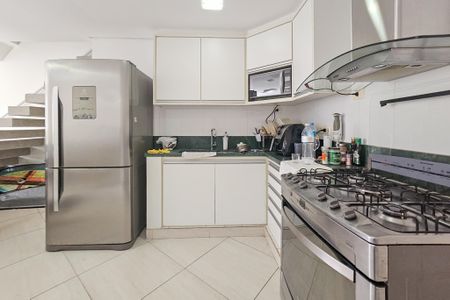 Apartamento para alugar com 140m², 2 quartos e 1 vagacozinha