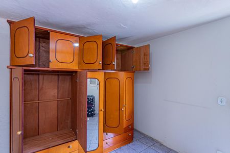 Casa à venda com 176m², 3 quartos e 3 vagasQuarto 2 - edícula
