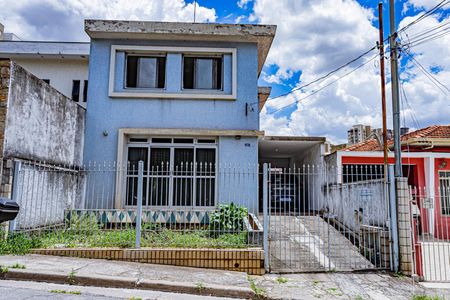 Casa à venda com 176m², 3 quartos e 3 vagasFachada