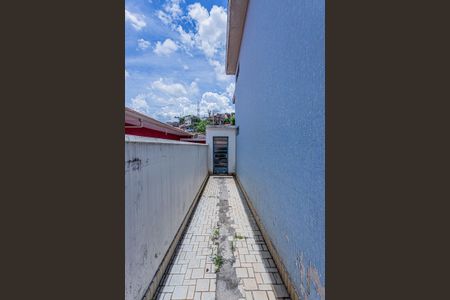 Casa à venda com 176m², 3 quartos e 3 vagasQuintal