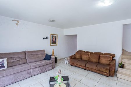 Sala de casa à venda com 3 quartos, 176m² em Piqueri, São Paulo