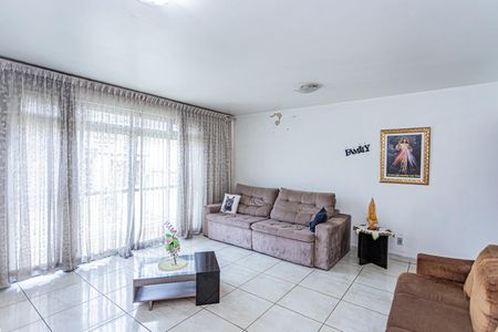 Sala de casa à venda com 3 quartos, 176m² em Piqueri, São Paulo