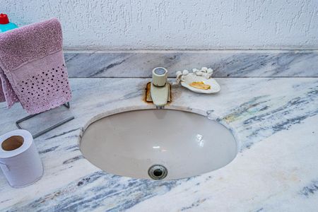 Casa à venda com 176m², 3 quartos e 3 vagasBanheiro